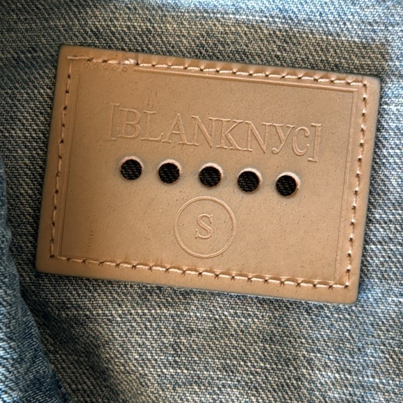 Blank NYC distressed denim jacket size small - Picture 3 of 11